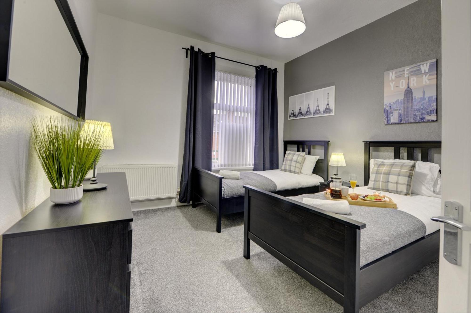 Modern 2Br Gem I Free Parking I Sleeps 5 Villa Coventry Exterior photo